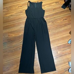 Women's Black Sleeveless Wide-Leg Jumpsuit